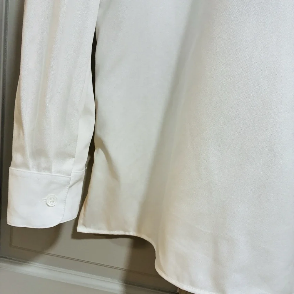 Foxcroft Wrinkle Free White Embroidered Button Shirt Women's Size 12 Classic Fit - Picture 10 of 15